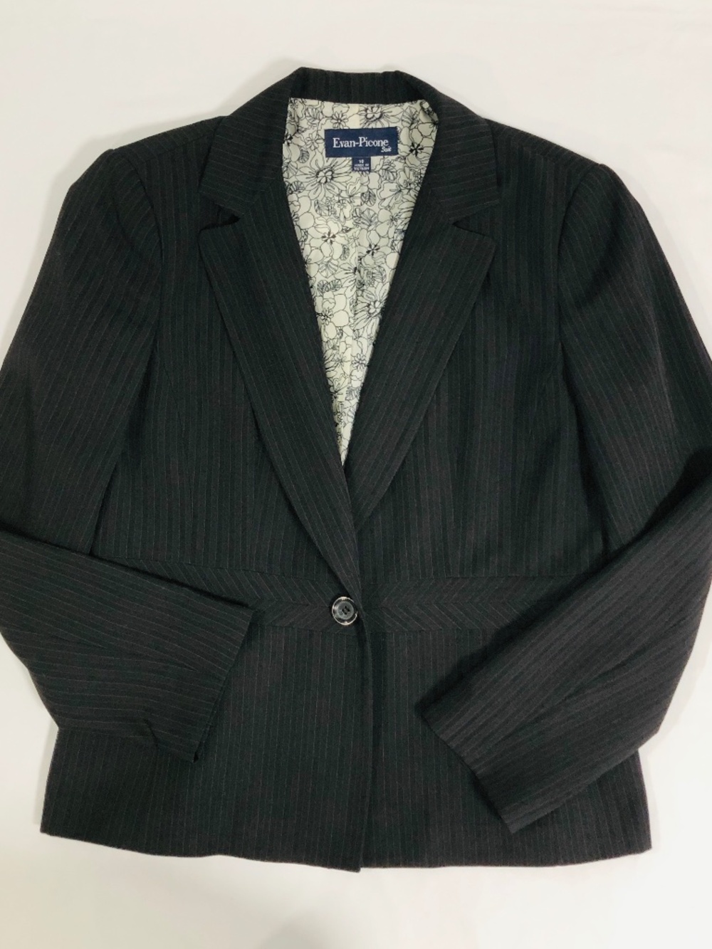 Evan Picone Charcoal-Dark Gray Pinstripe Blazer, Floral Lining. Size 10 EUC